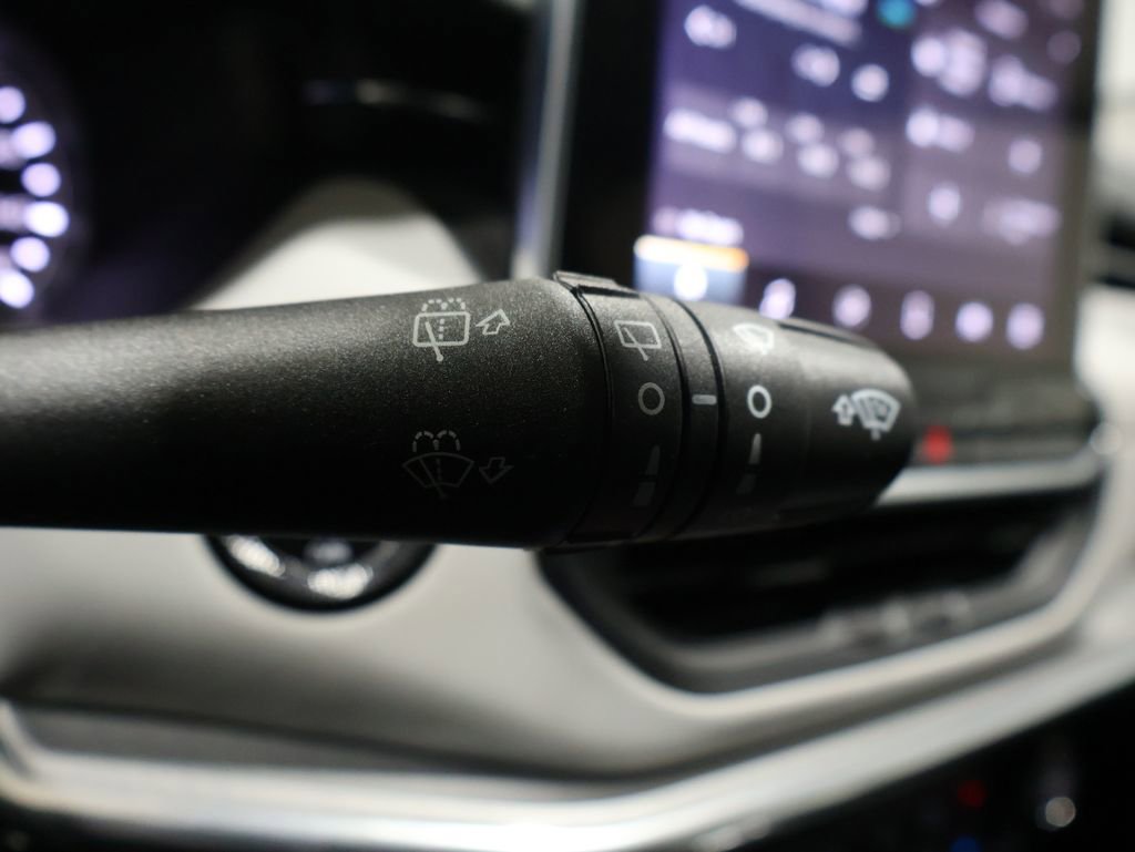 Used 2022 Jeep Compass Limited image 36