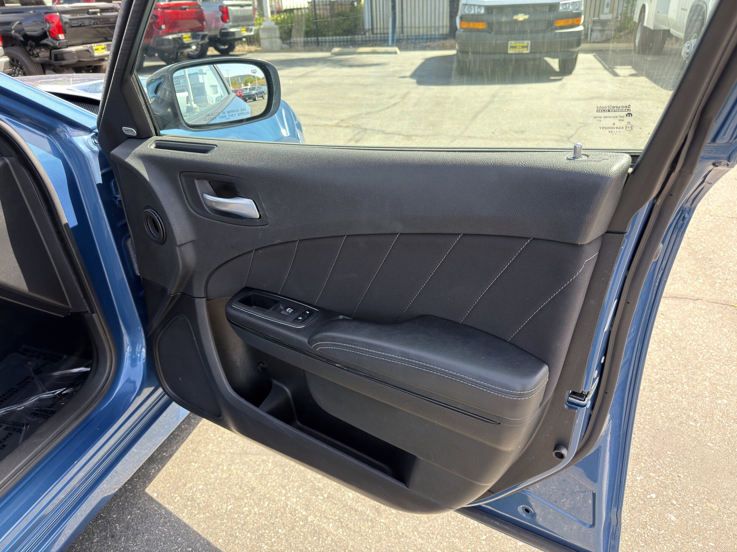 Used 2023 Dodge Charger GT w/ Blacktop Package image 11