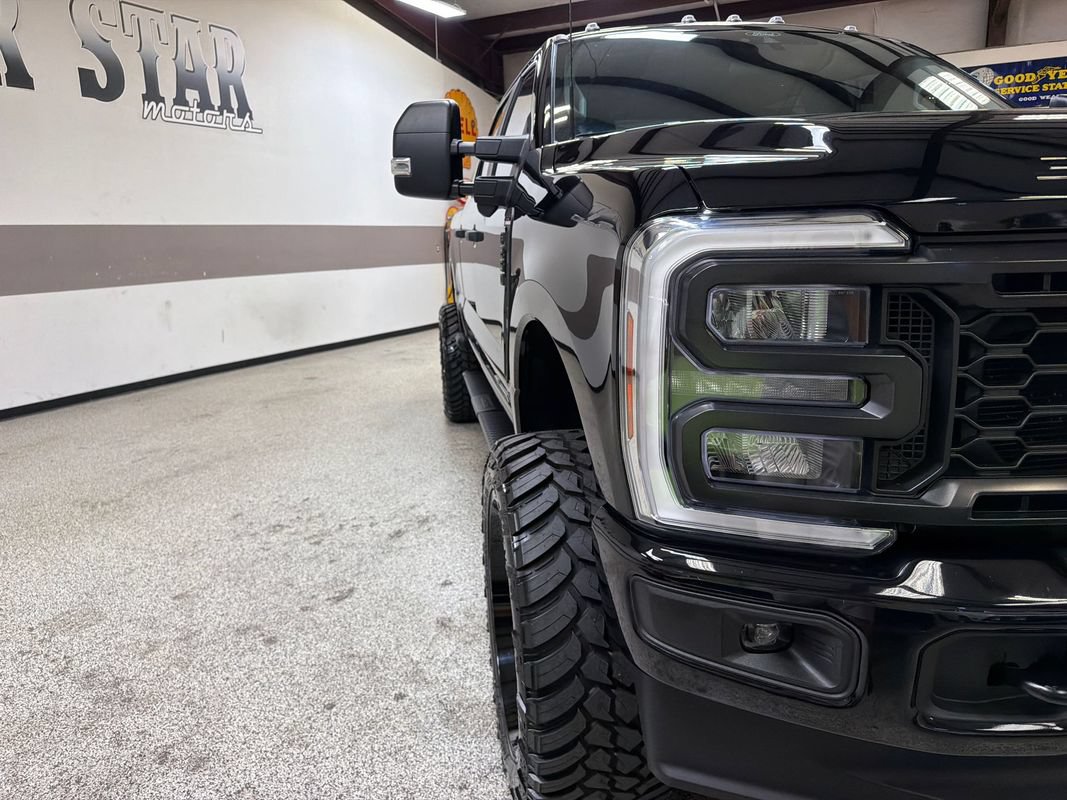 Used 2024 Ford F250 XL w/ STX Appearance Package AWD/4WD image 14