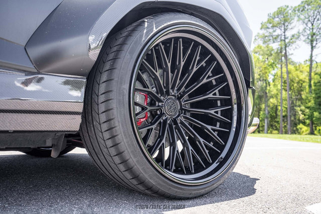 Used 2021 Lamborghini Urus AWD/4WD image 62