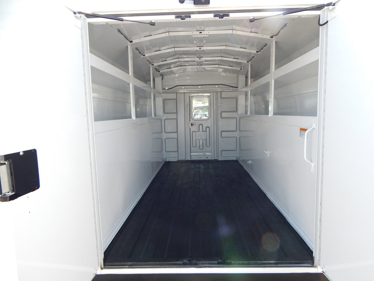 Used 2022 Ford Transit 350 w/ Interior Upgrade Package RWD image 13