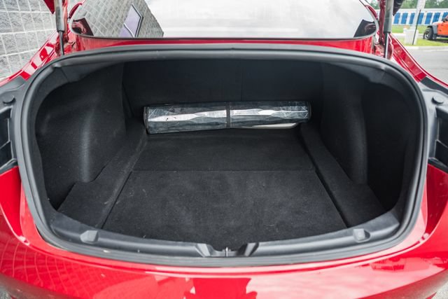 Used 2018 Tesla Model 3 Long Range AWD/4WD image 12