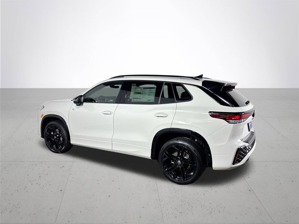 New 2026 Volkswagen Tiguan SE R-Line image 8