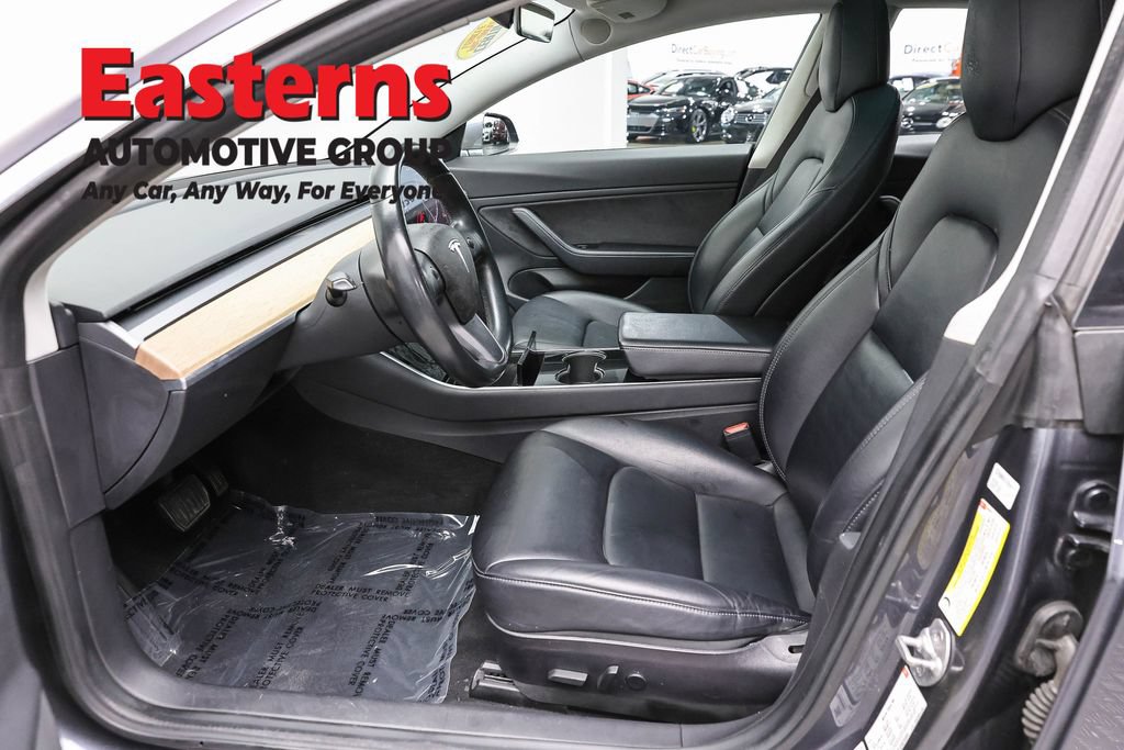 Used 2018 Tesla Model 3 Mid Range RWD image 14