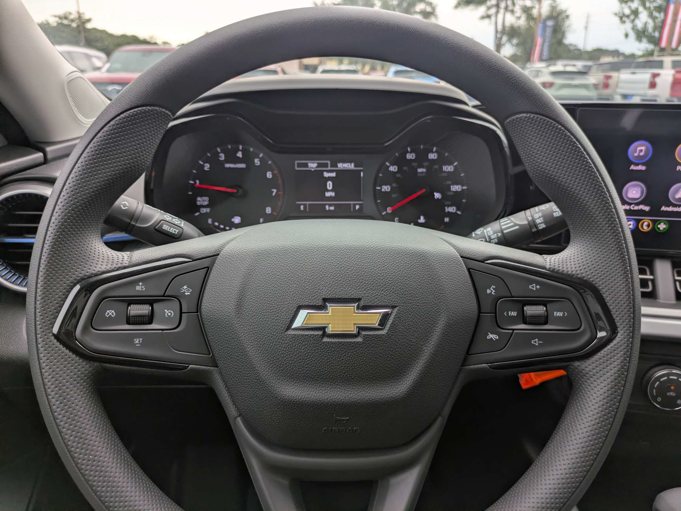 New 2026 Chevrolet Trax LS w/ LS Convenience Package FWD image 18