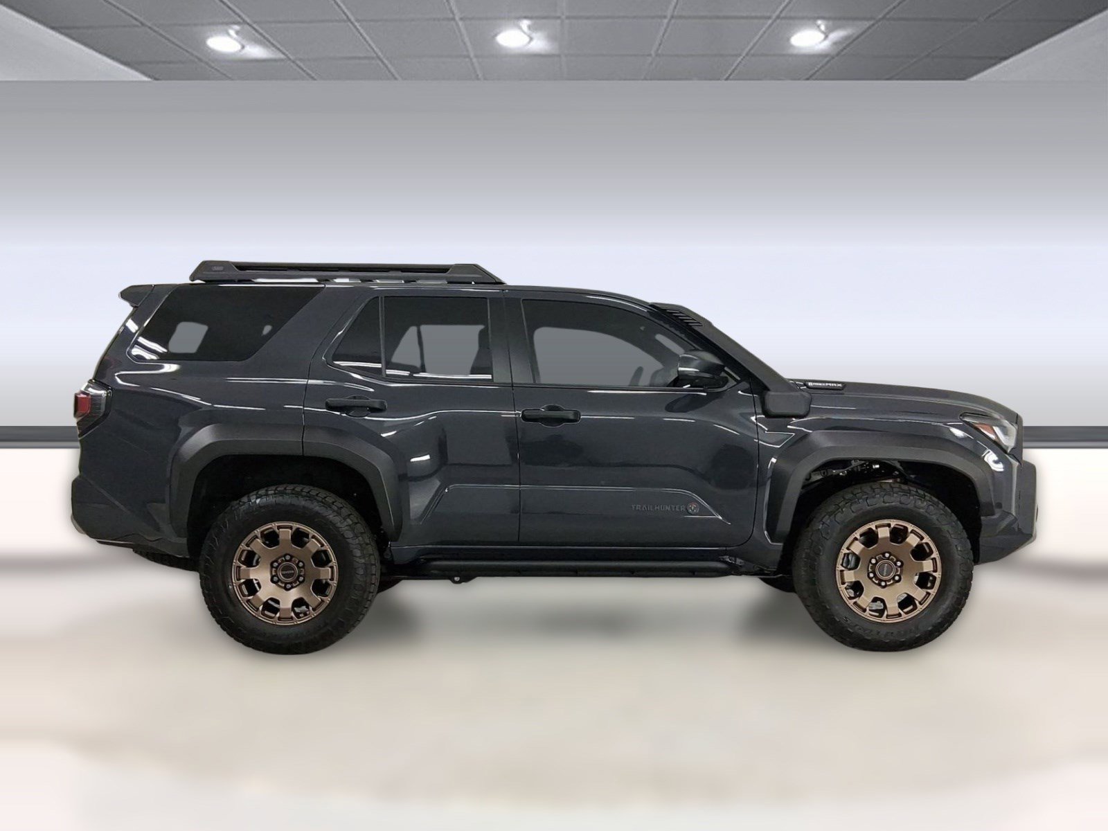 Used 2025 Toyota 4Runner Trailhunter image 8