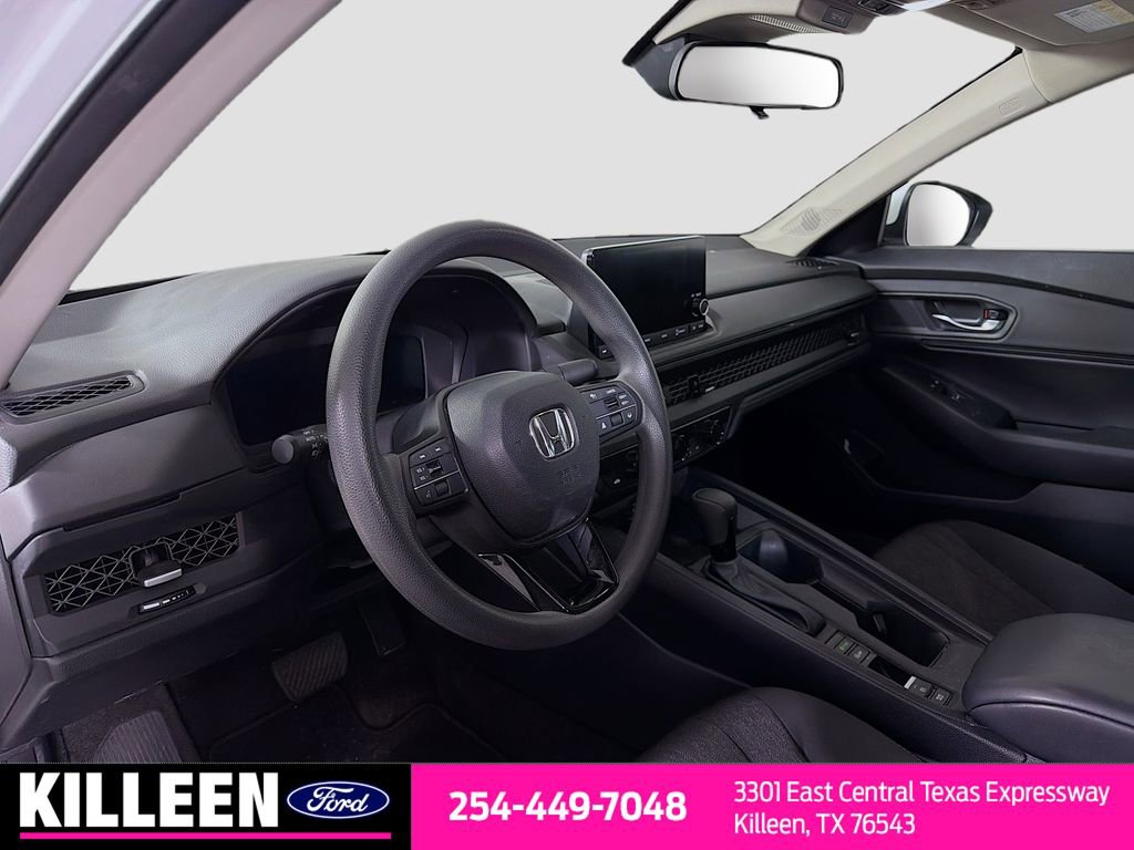 Used 2023 Honda Accord EX image 10