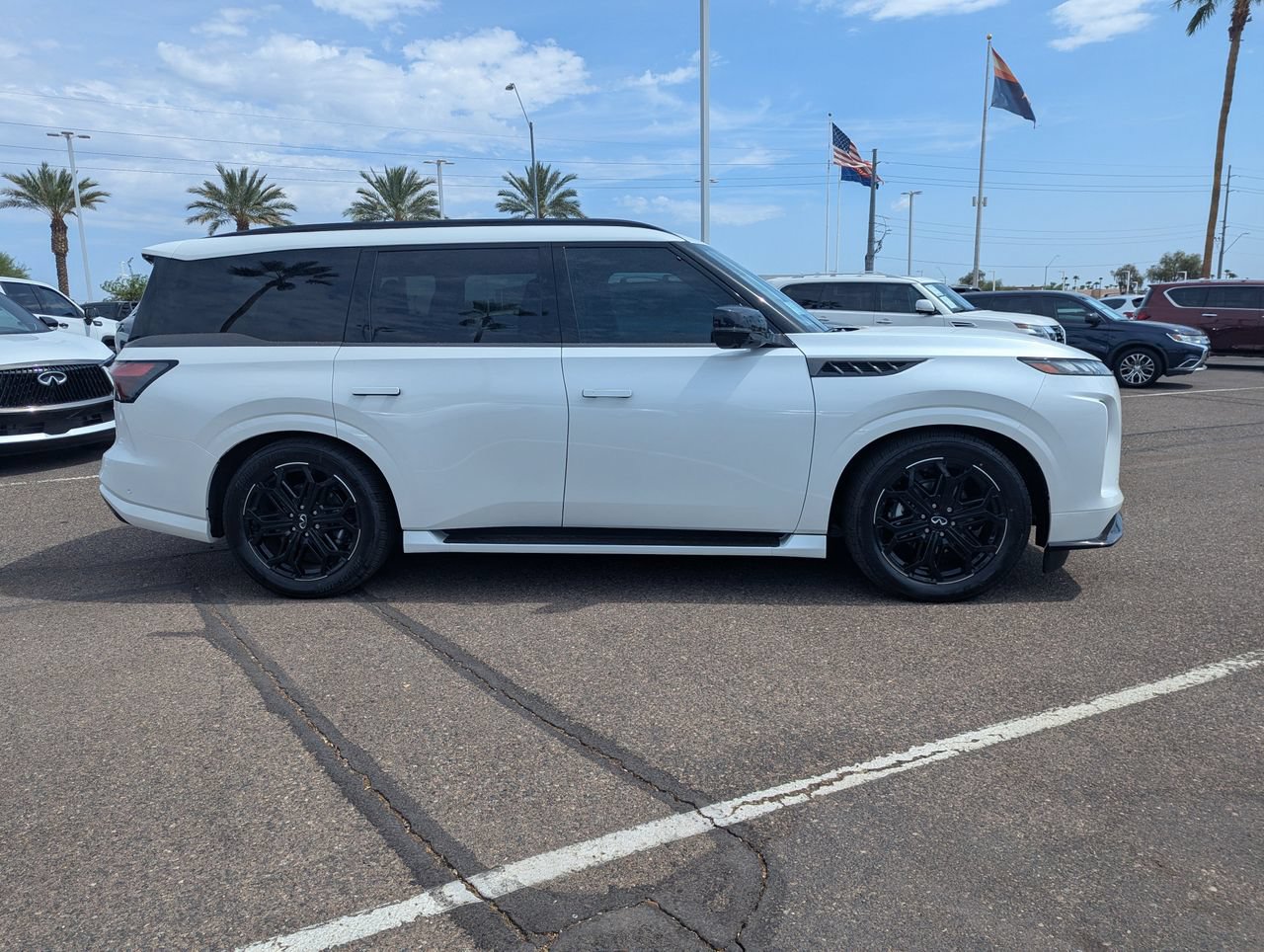 New 2027 INFINITI QX80 Sensory AWD/4WD image 6