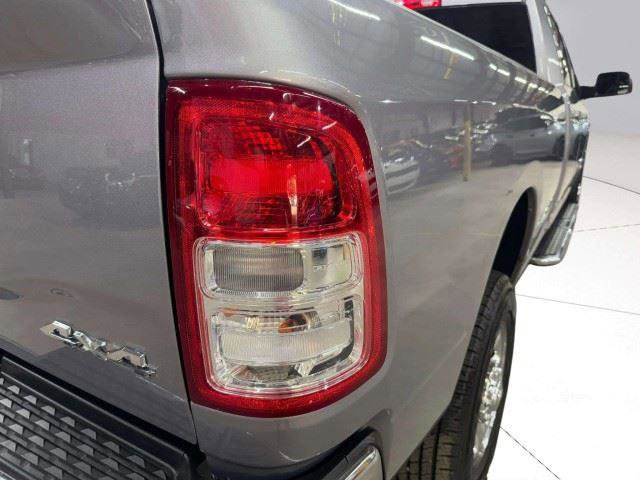 Used 2022 RAM 2500 Big Horn AWD/4WD image 63