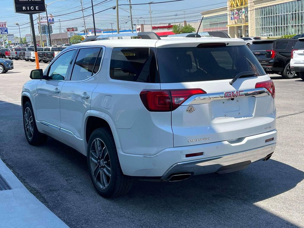 Used 2017 GMC Acadia Denali w/ Technology Package image 5