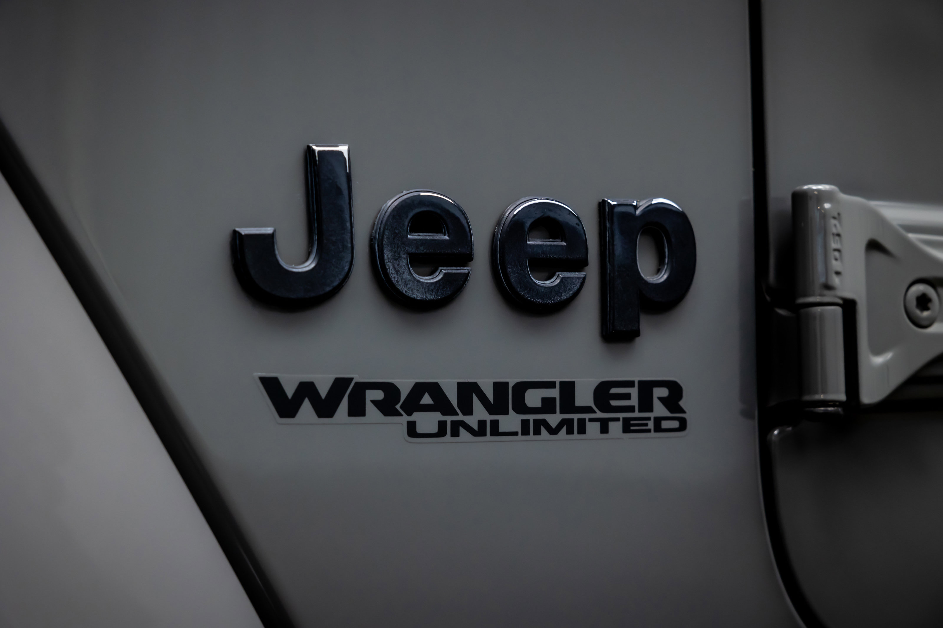 Used 2019 Jeep Wrangler Unlimited Sahara image 16