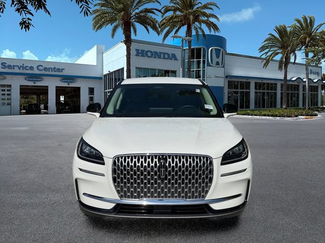 Used 2023 Lincoln Corsair FWD image 3