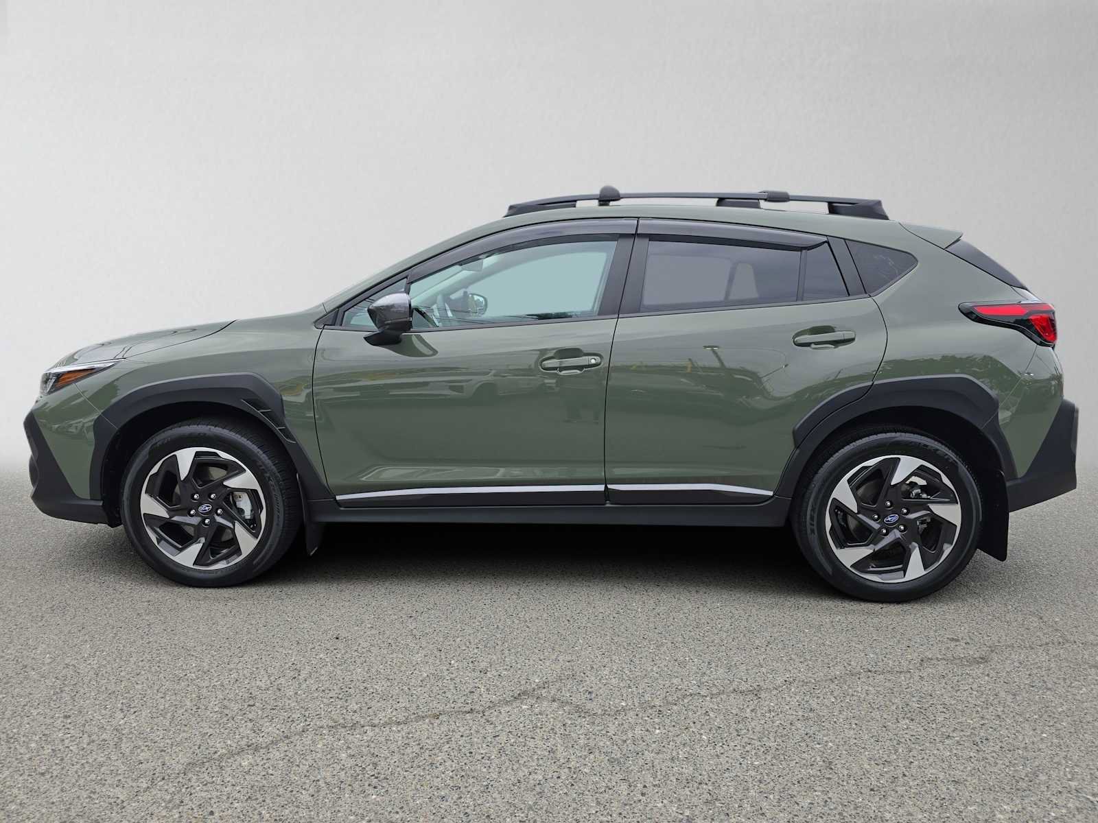 Used 2025 Subaru Crosstrek 2.5i Limited w/ Crosstrek Mirror Package AWD/4WD image 6