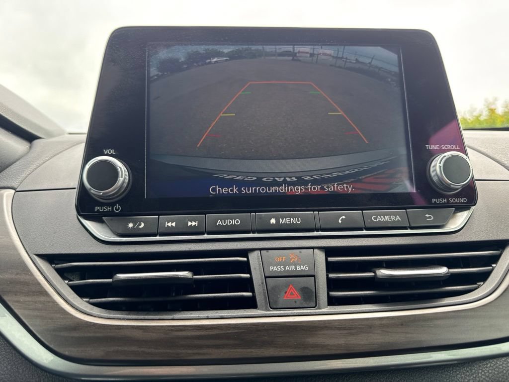 Used 2024 Nissan Altima 2.5 SV FWD image 18