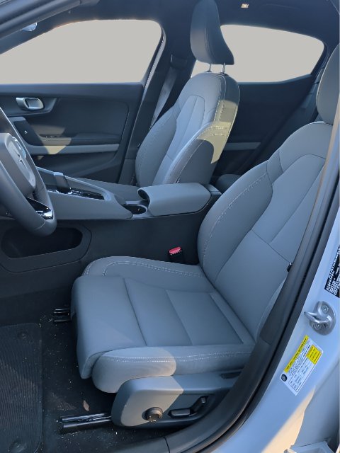 Used 2024 Polestar Polestar 2 AWD/4WD image 9