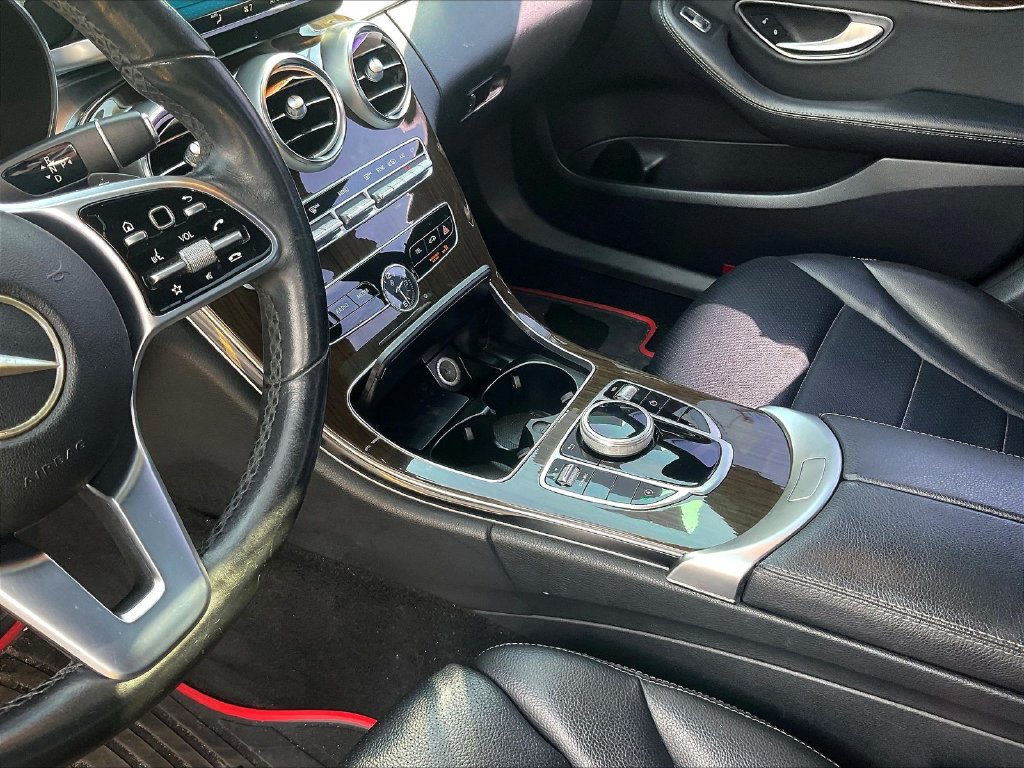Used 2019 Mercedes-Benz C 300 Sedan image 18