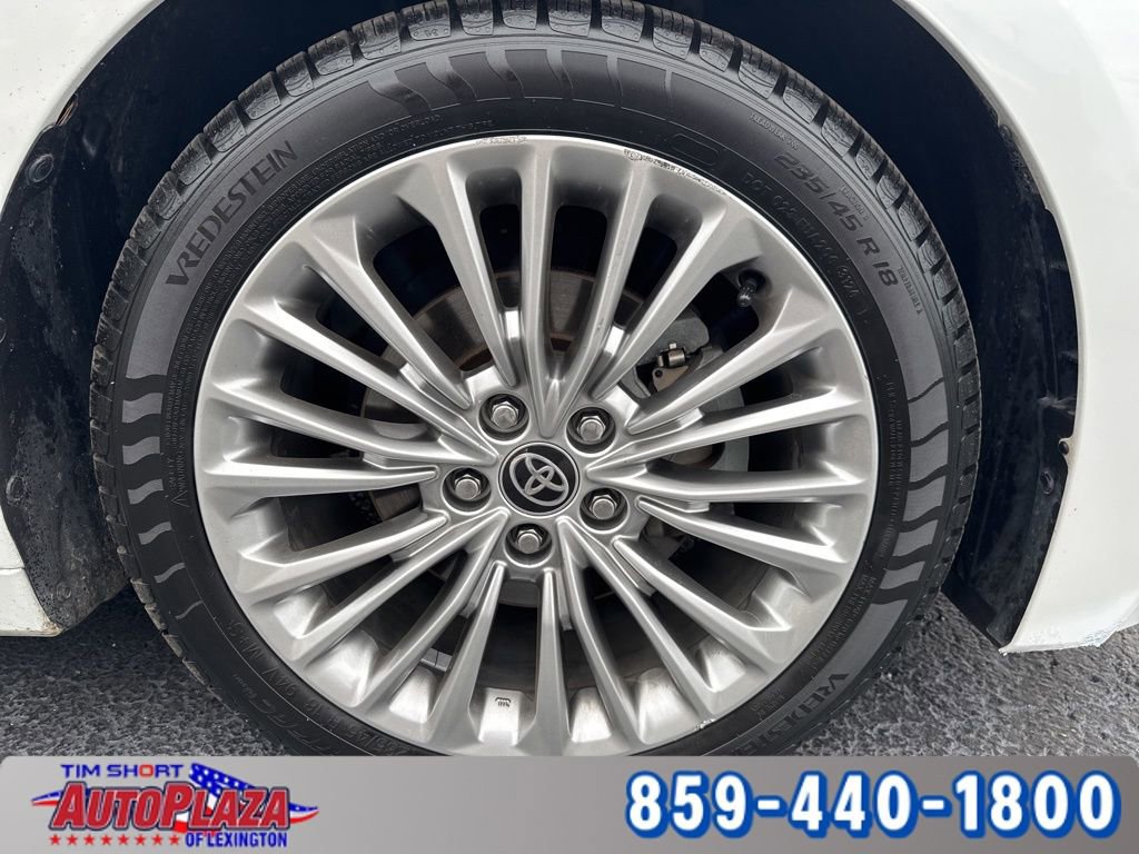 Used 2021 Toyota Avalon Limited w/ Advanced Safety Package image 19