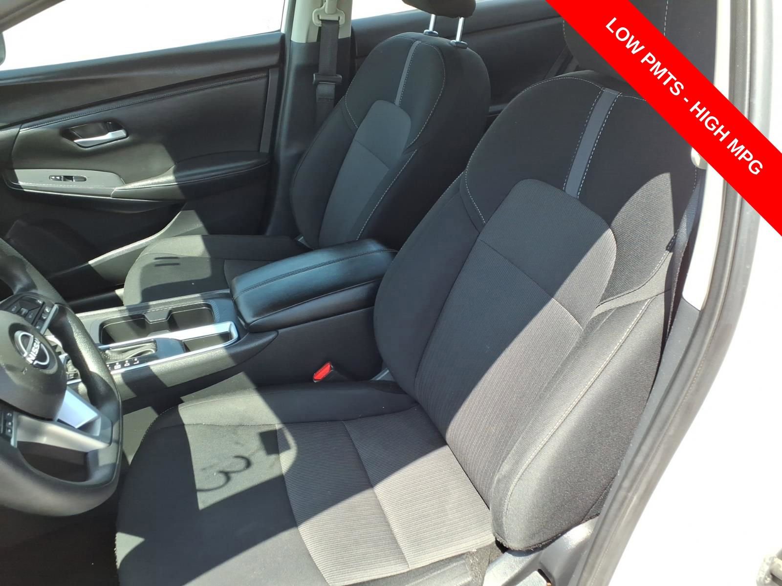 Used 2024 Nissan Sentra SV FWD image 15