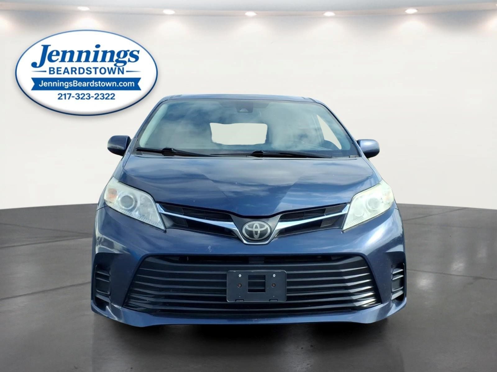 Used 2018 Toyota Sienna LE FWD image 26