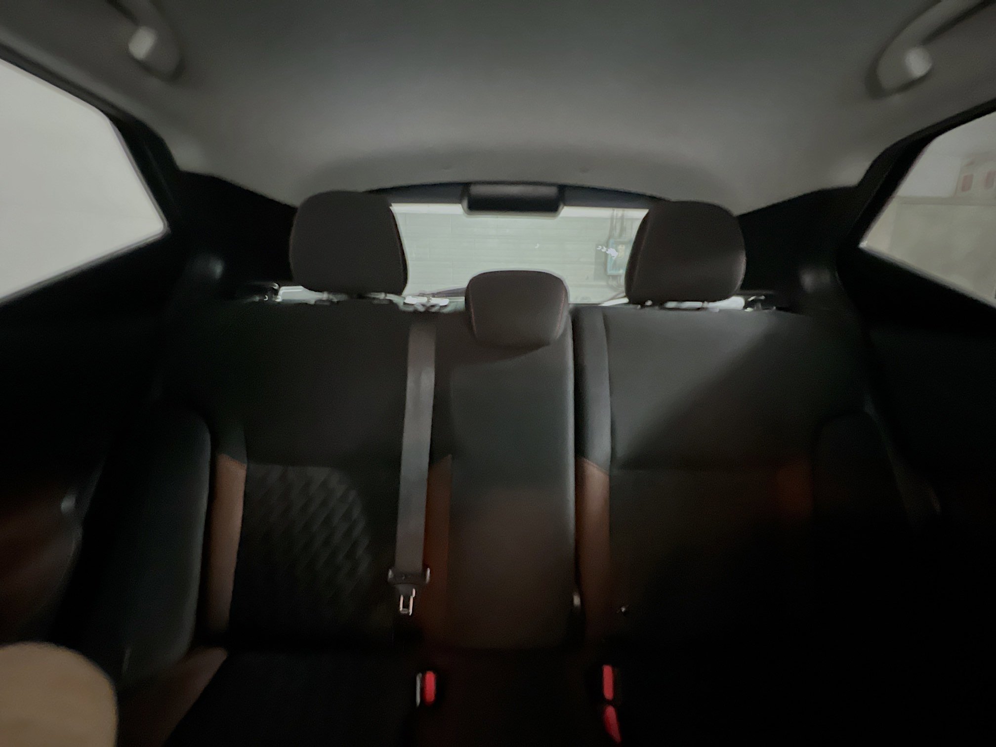 Used 2021 Nissan Kicks SR image 33