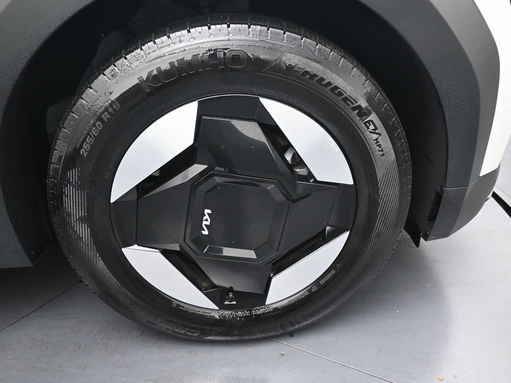 Used 2024 Kia EV9 Light image 44