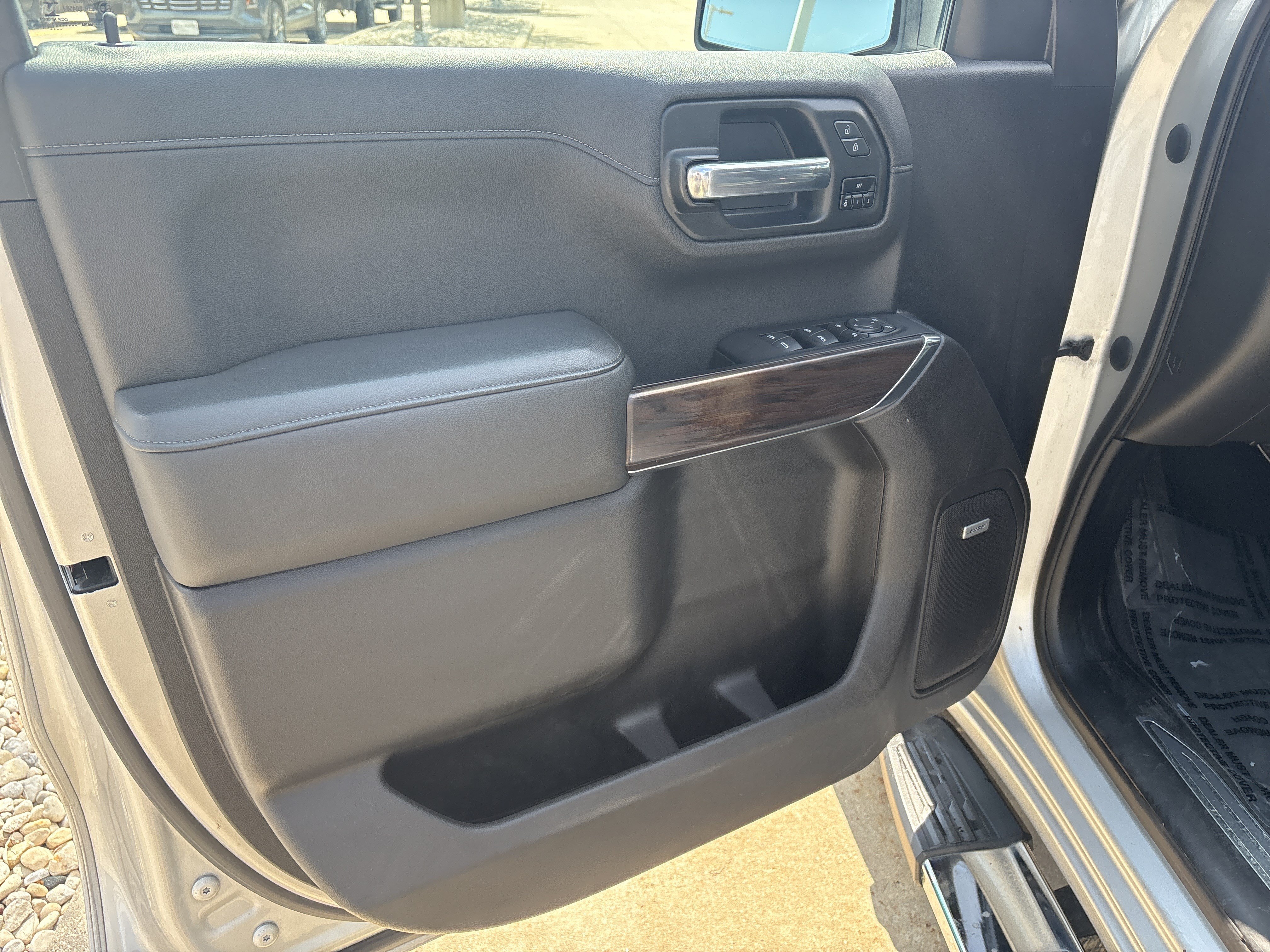 Used 2020 GMC Sierra 1500 SLT w/ SLT Premium Package AWD/4WD image 10
