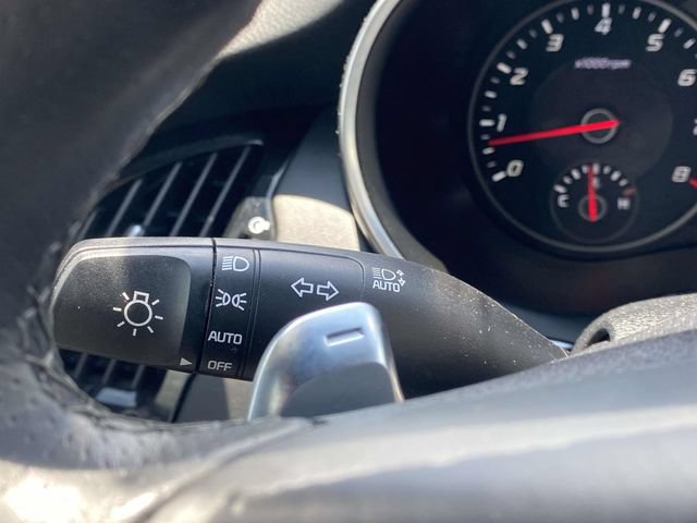 Used 2022 Kia Stinger GT2 AWD/4WD image 27