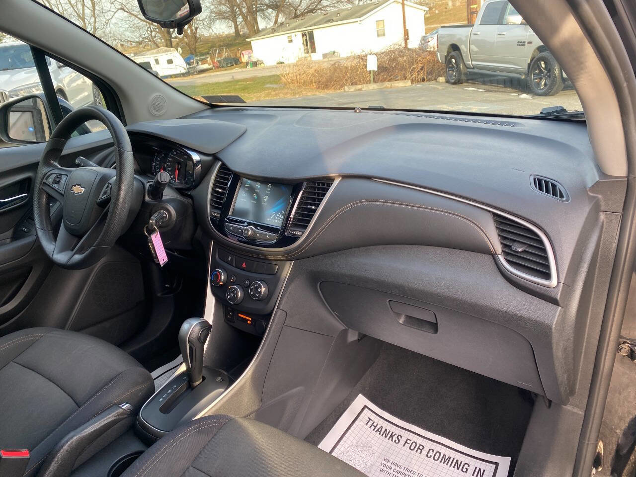 Used 2017 Chevrolet Trax LT image 28