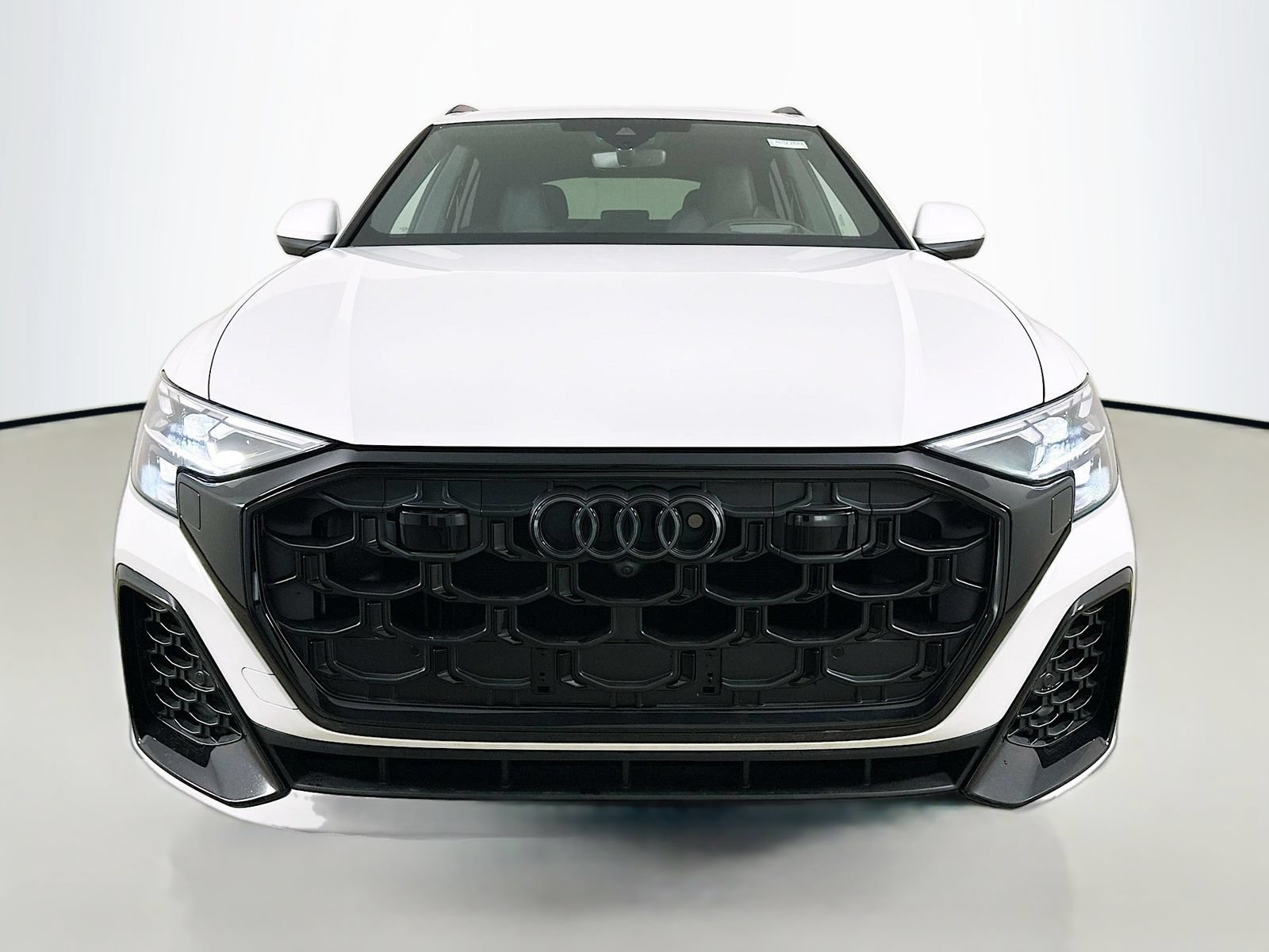 New 2026 Audi Q8 Prestige AWD/4WD image 2