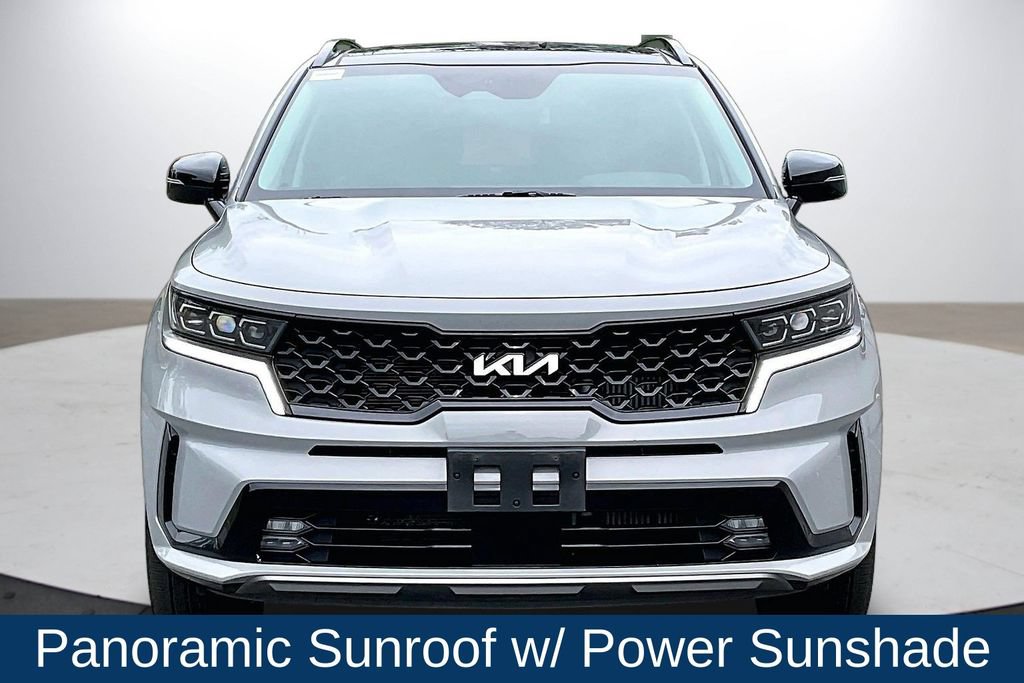 Used 2023 Kia Sorento SX AWD/4WD image 3
