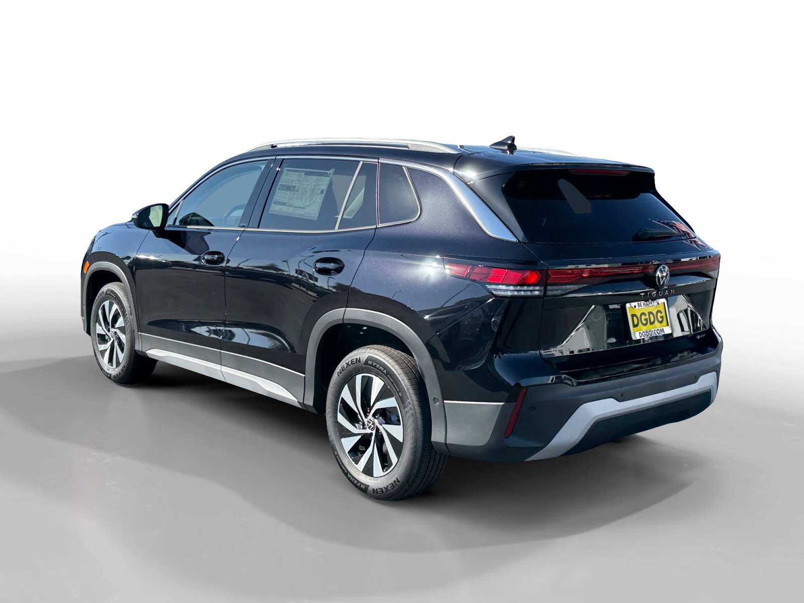 New 2026 Volkswagen Tiguan S AWD/4WD image 3