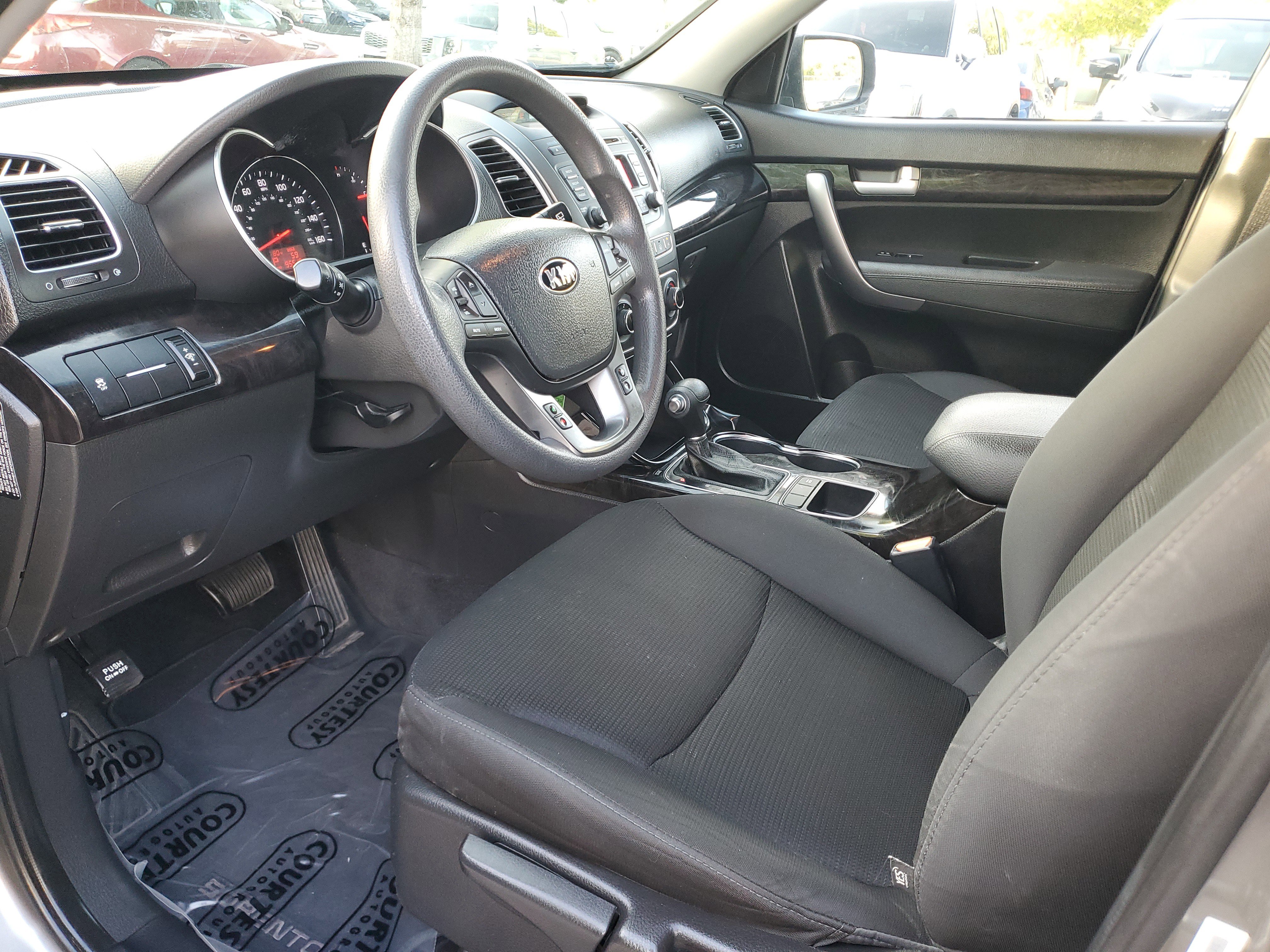 Used 2015 Kia Sorento LX FWD image 20