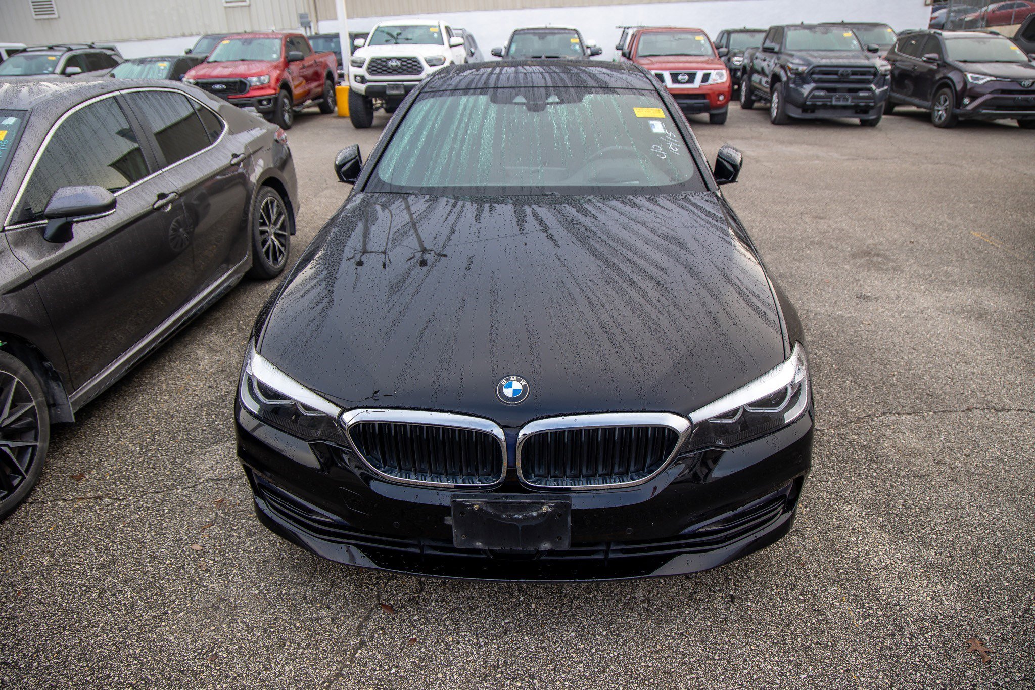 Used 2018 BMW 540i xDrive w/ Luxury Seating Package image 4