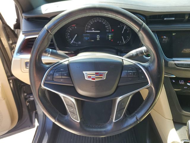 Used 2018 Cadillac XT5 Luxury w/ Driver Awareness Package FWD image 20