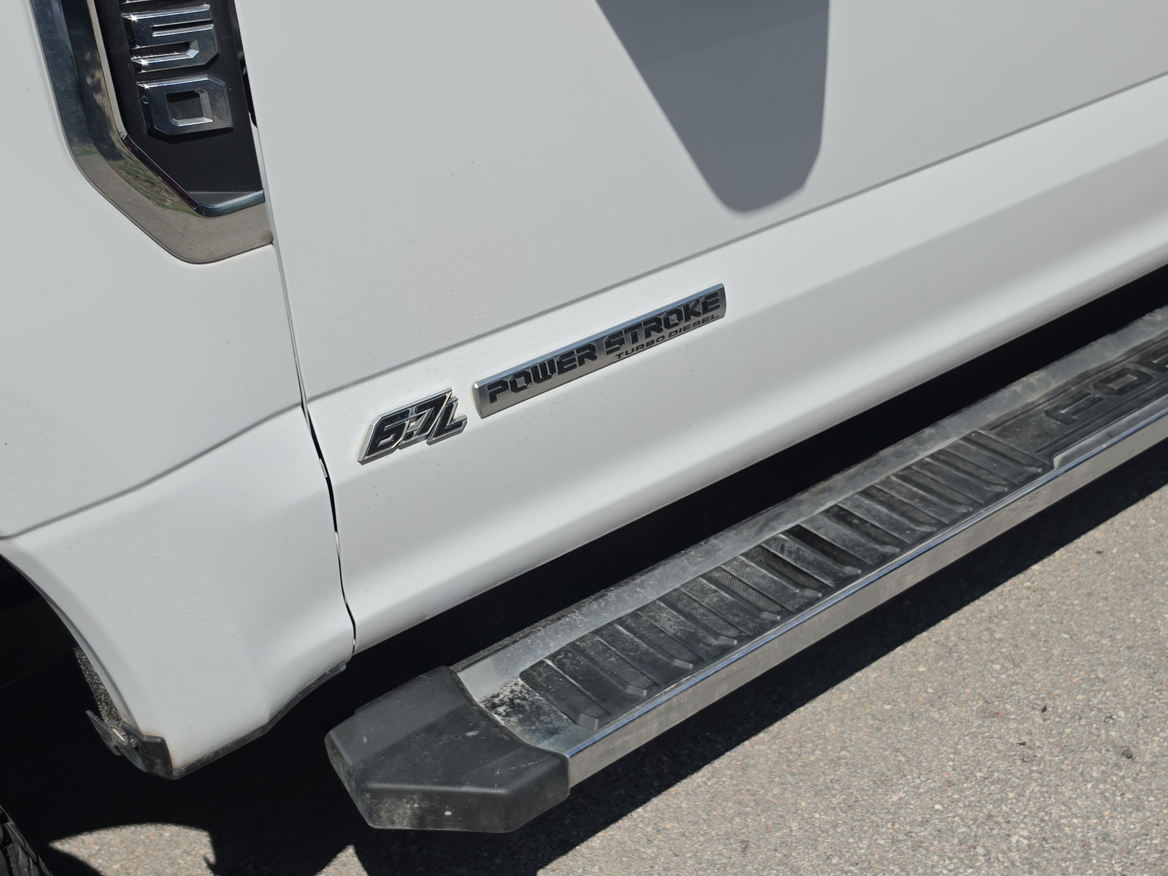 Used 2021 Ford F350 XLT w/ XLT Premium Package AWD/4WD image 11