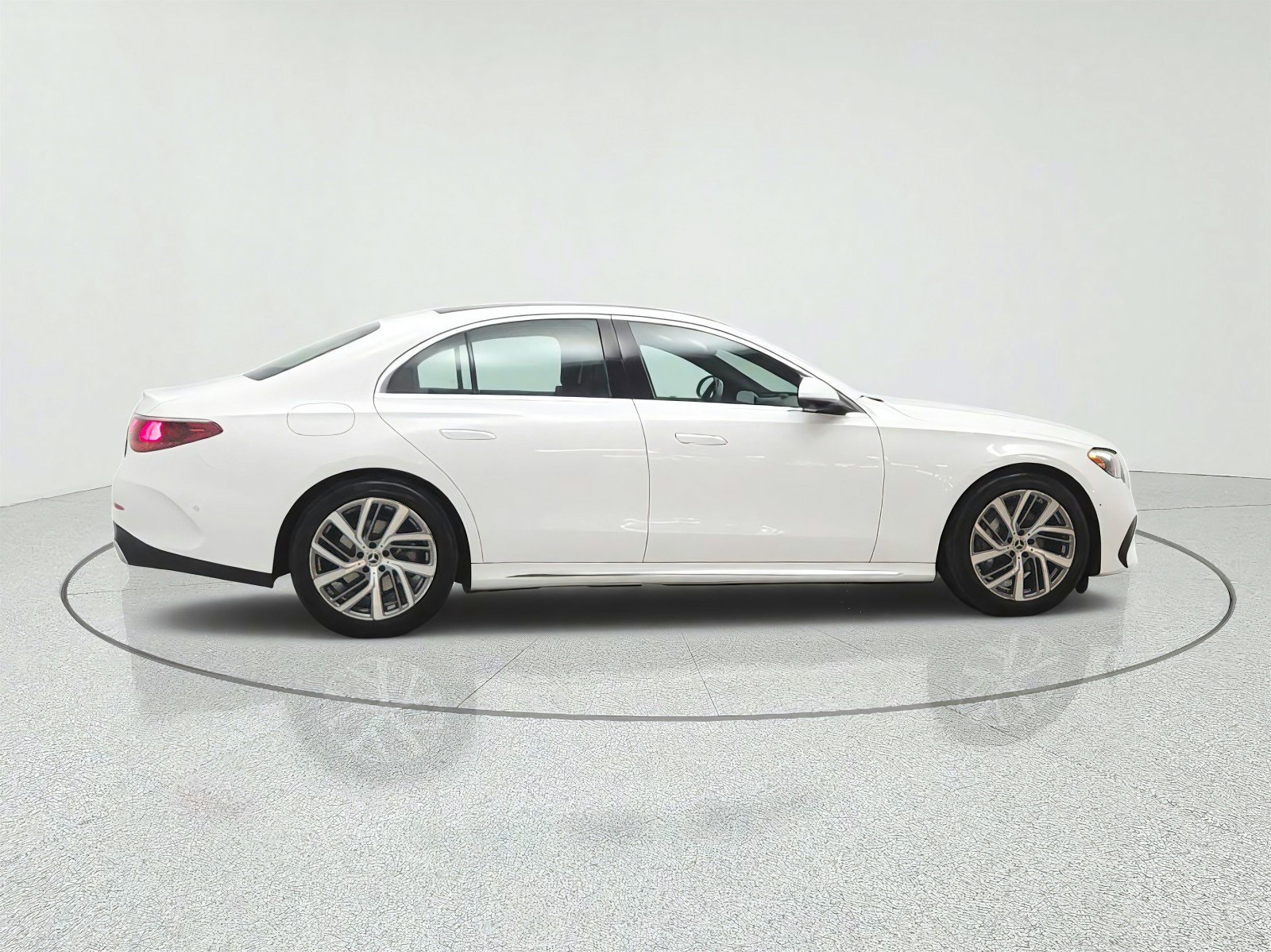 Certified 2026 Mercedes-Benz E 350 Sedan image 4
