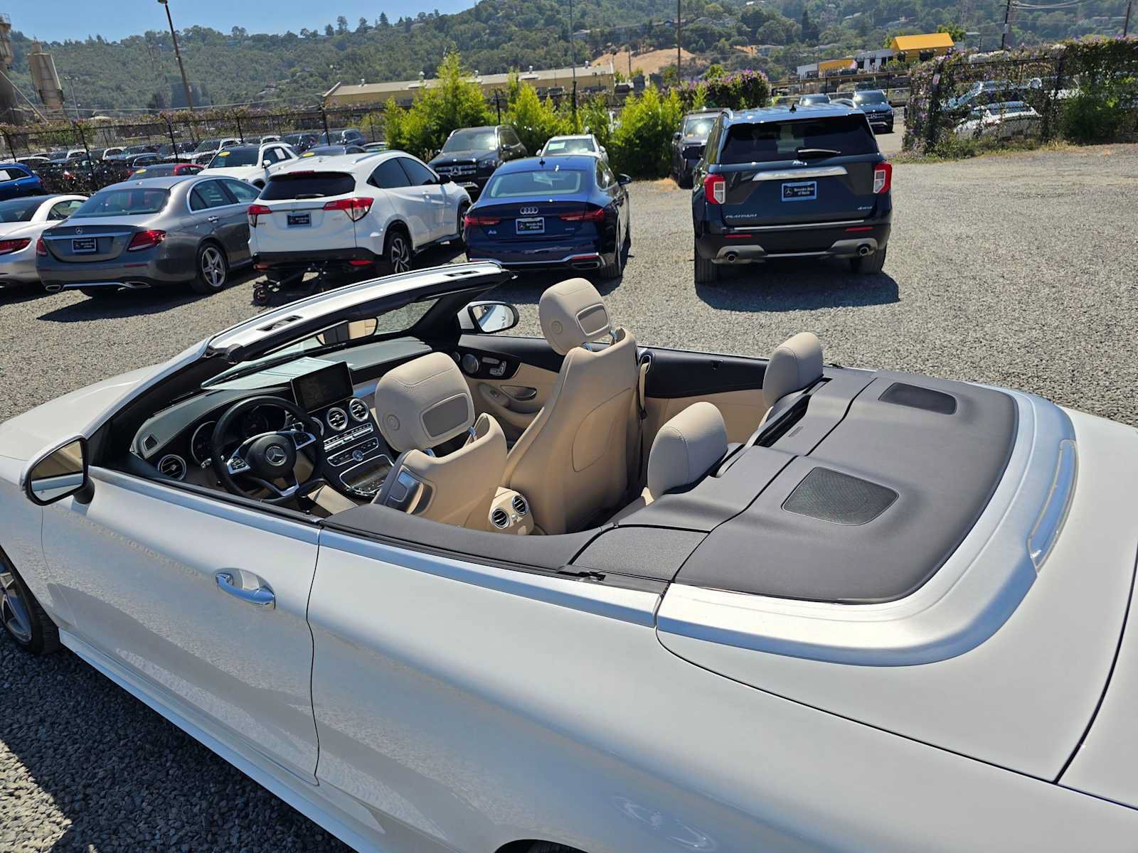 Used 2017 Mercedes-Benz C 300 Cabriolet image 28