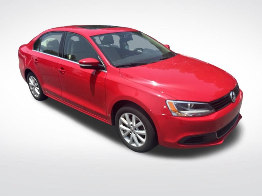 Used 2013 Volkswagen Jetta SE FWD image 4