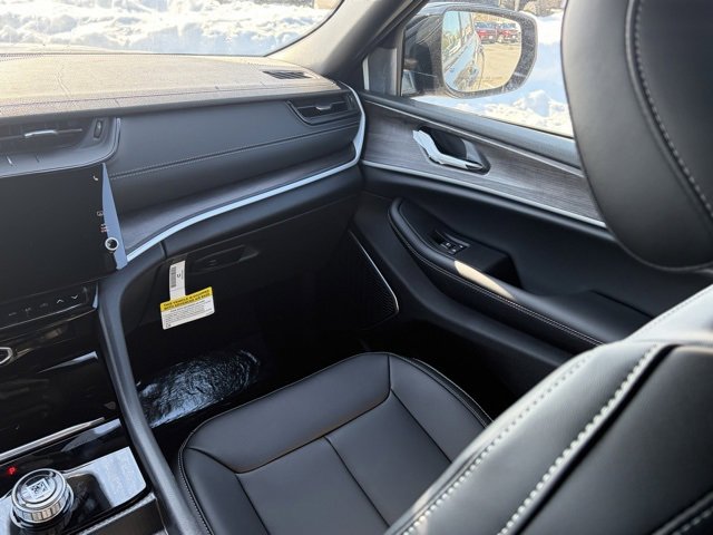 New 2026 Jeep Grand Cherokee Limited w/ Limited Altitude Package image 56