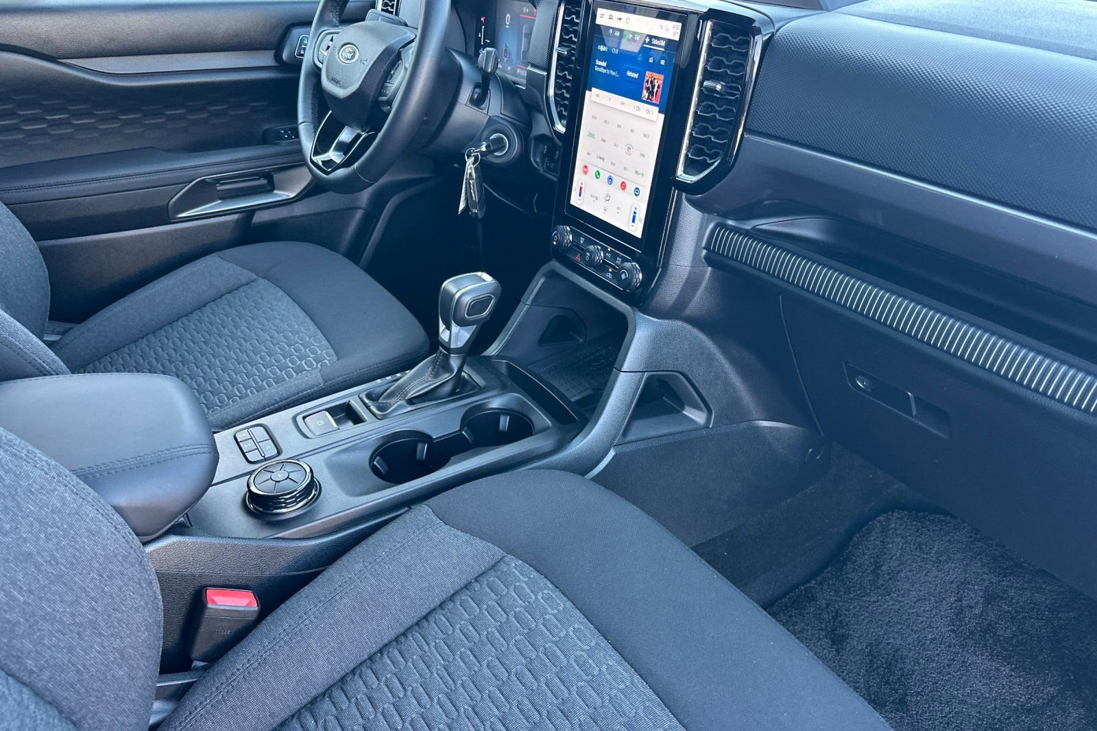 Used 2025 Ford Ranger XLT w/ Black Appearance Package image 15