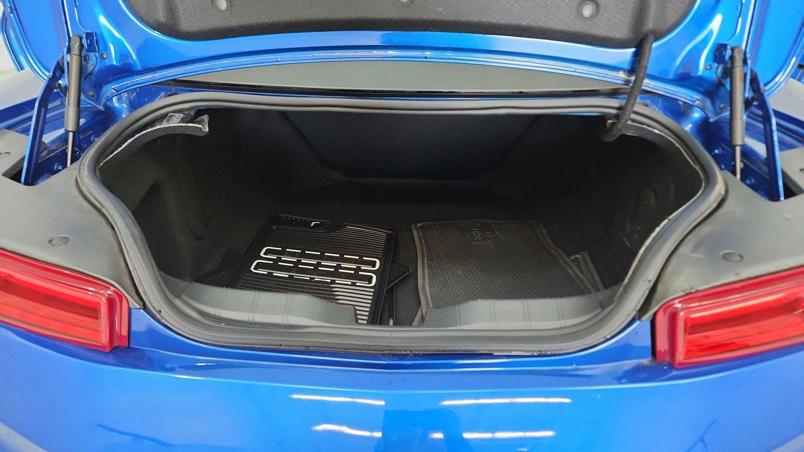 Used 2017 Chevrolet Camaro LT w/ Technology Package RWD image 38