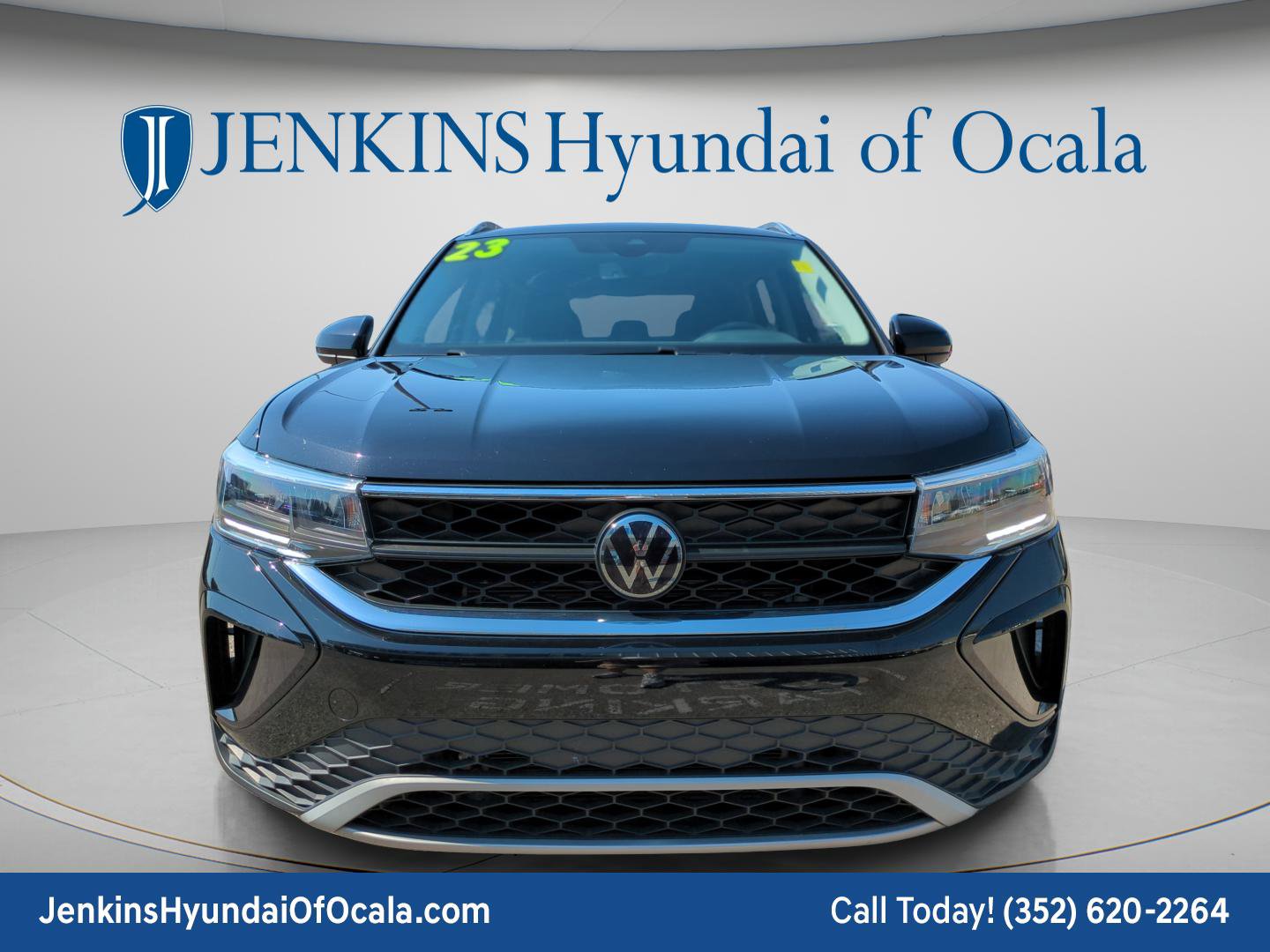 Used 2023 Volkswagen Taos SE image 8