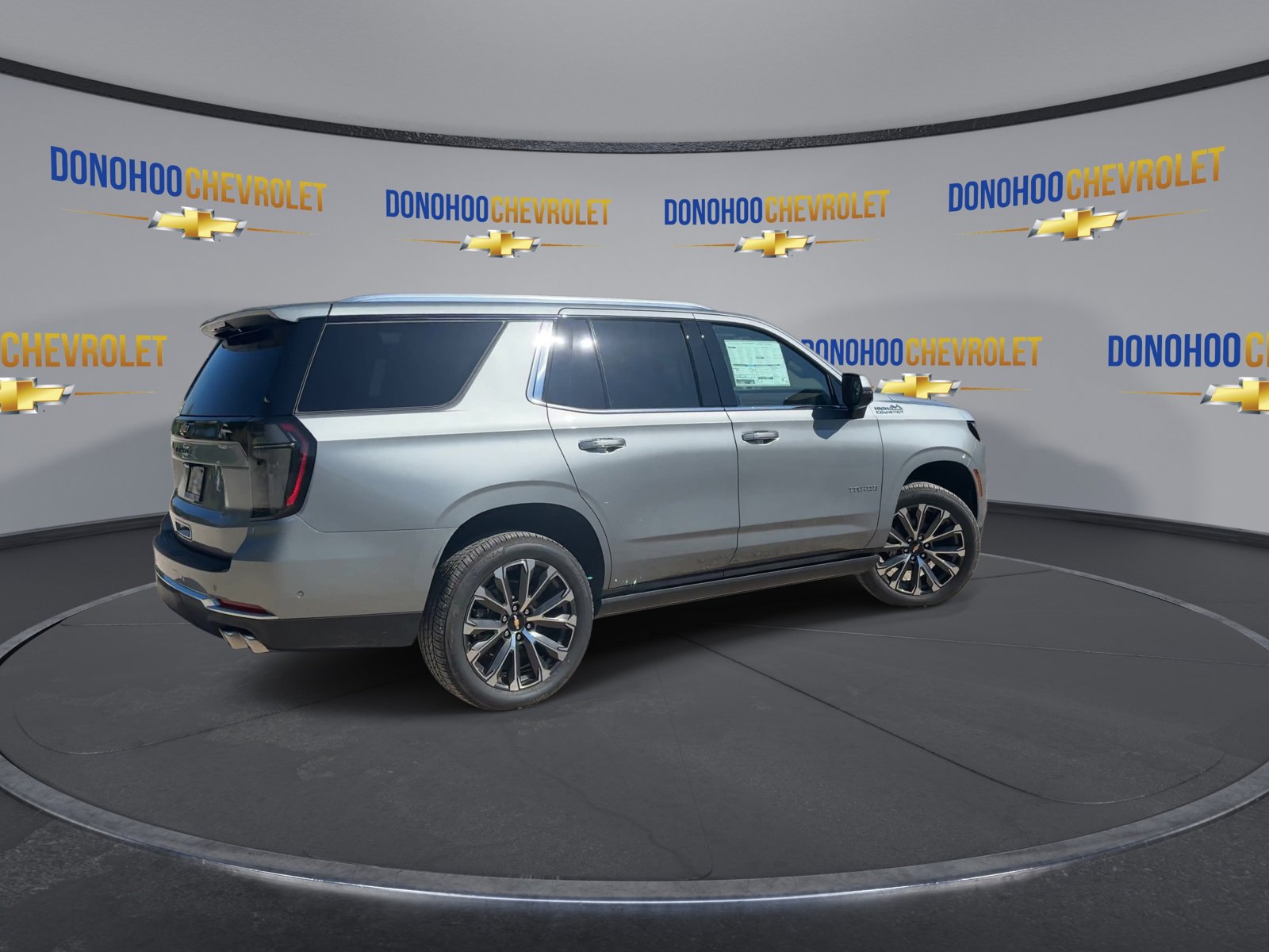 New 2026 Chevrolet Tahoe High Country AWD/4WD image 11