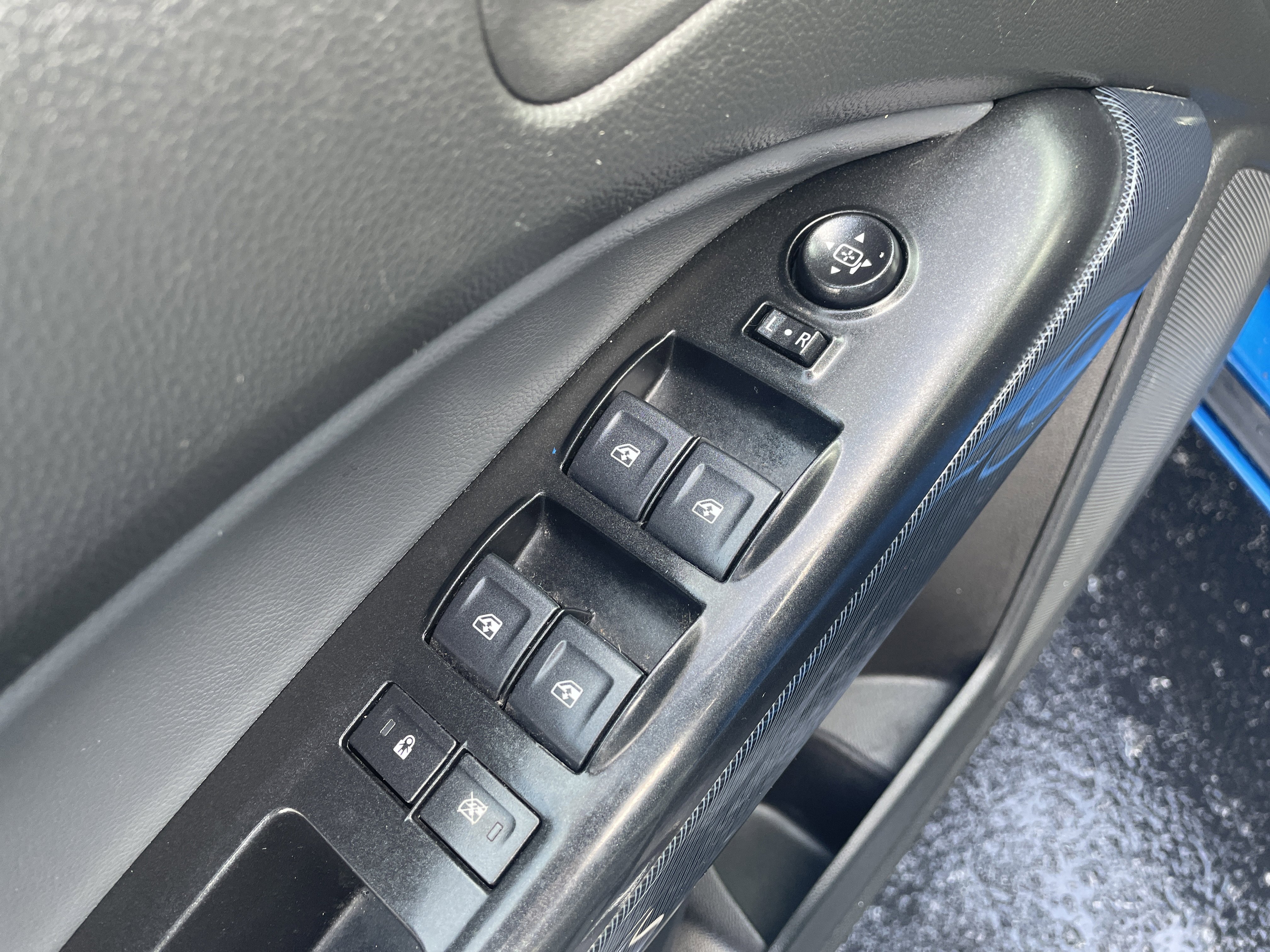 Used 2022 Chevrolet Colorado Z71 w/ Safety Package image 20