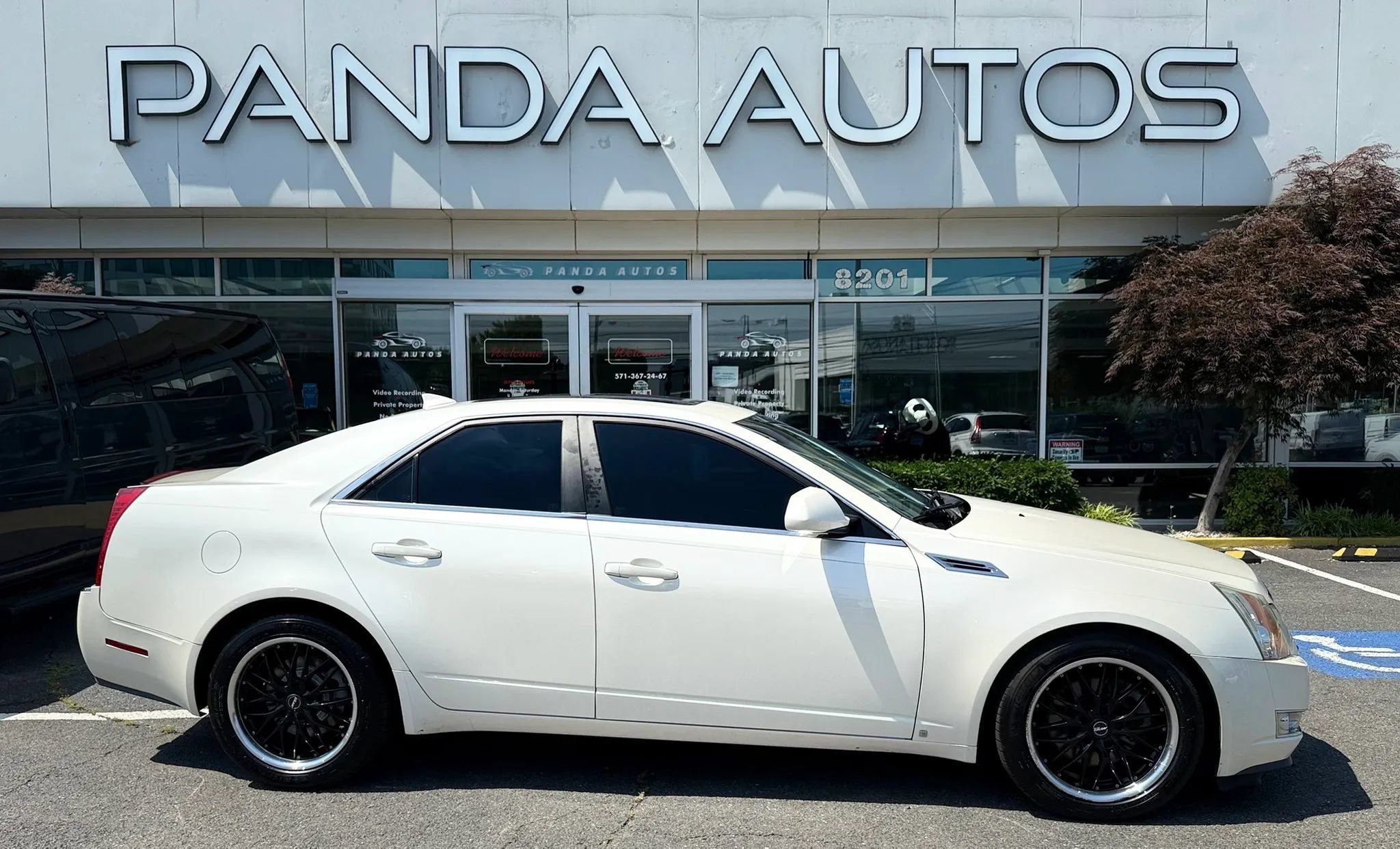 Used 2009 Cadillac CTS 3.6 AWD image 8