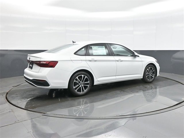 New 2026 Volkswagen Jetta Sport image 7