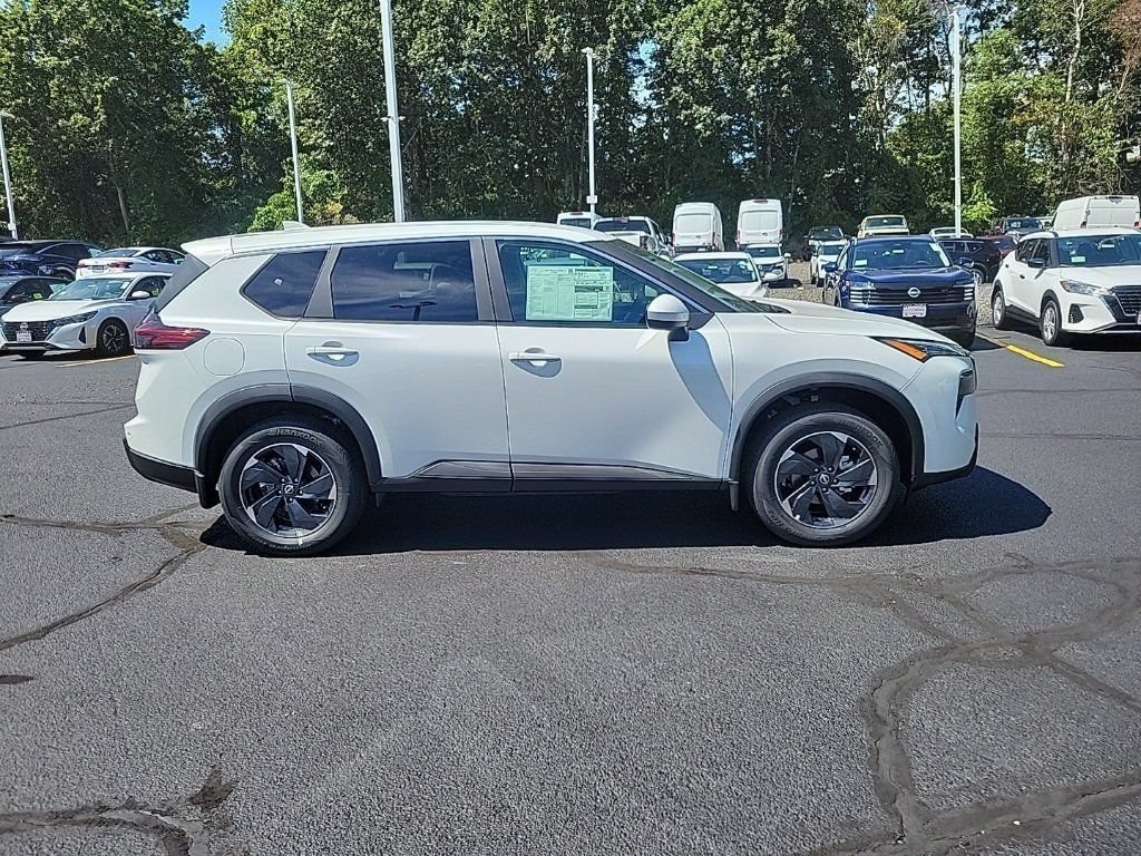 New 2026 Nissan Rogue SV w/ Cold Weather Package AWD/4WD image 5
