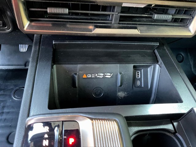 Used 2024 GMC Hummer EV 3X AWD/4WD image 17