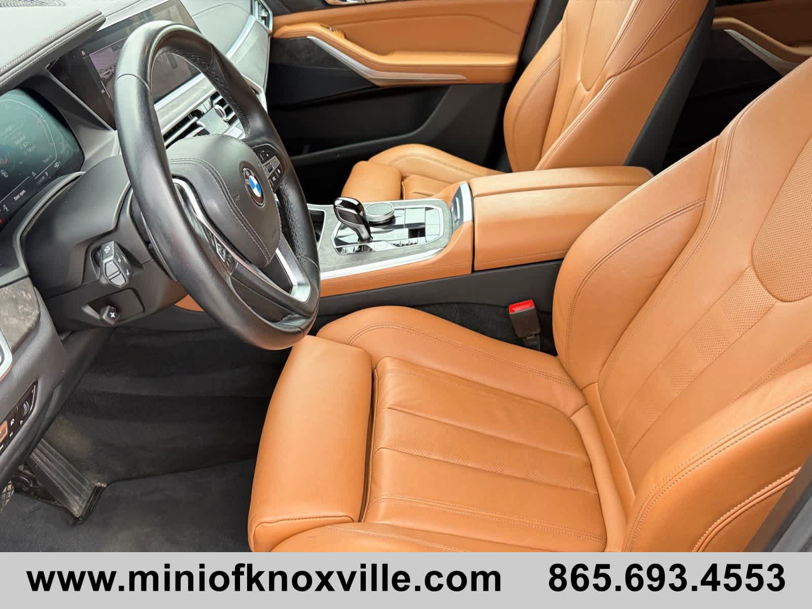 Used 2022 BMW X5 xDrive40i w/ Premium Package AWD/4WD image 12