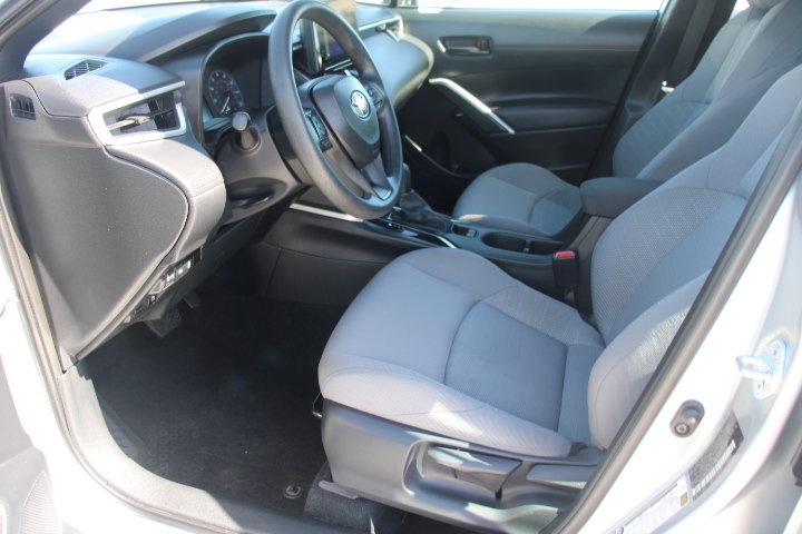 Used 2024 Toyota Corolla Cross AWD Hybrid image 11